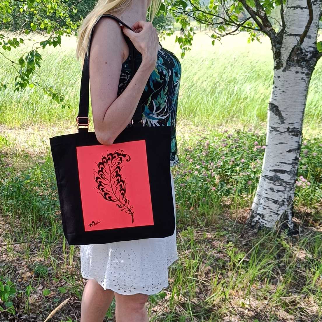 Hohde kangaslaukku, Höyhen, punainen 6 Hohde kangaslaukku, Höyhen, punainen - Image 6