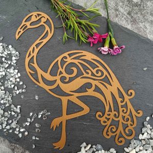 IsoPilke magneetti, Flamingo, Harjattu