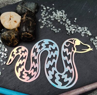 NormiPilke magneetti, Käärme, Holografinen