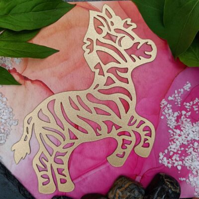 IsoPilke magneetti, Seepra, Kimaltava