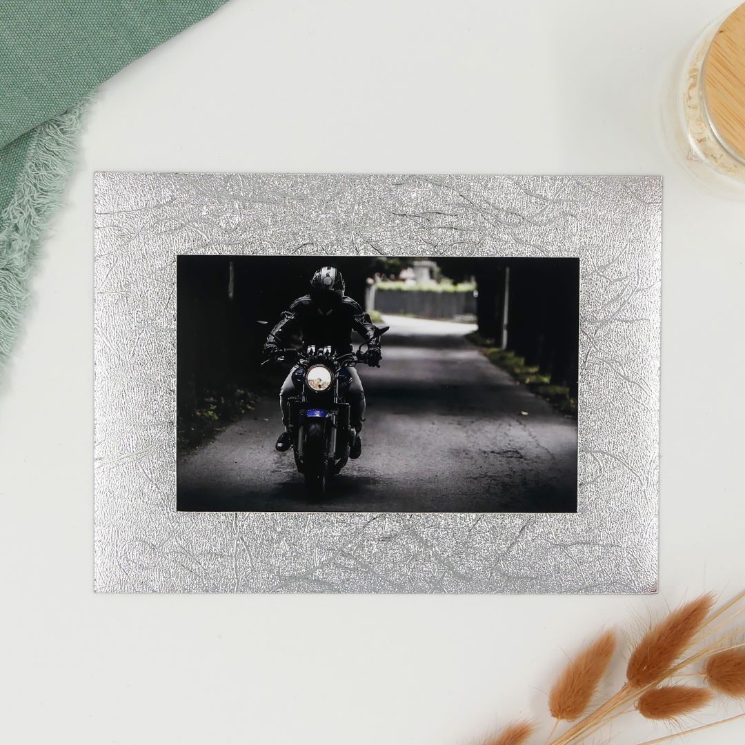 Pilke magneettinen valokuvakehys 10x15 kuvalle, Teksturoitu hopea - Image 2