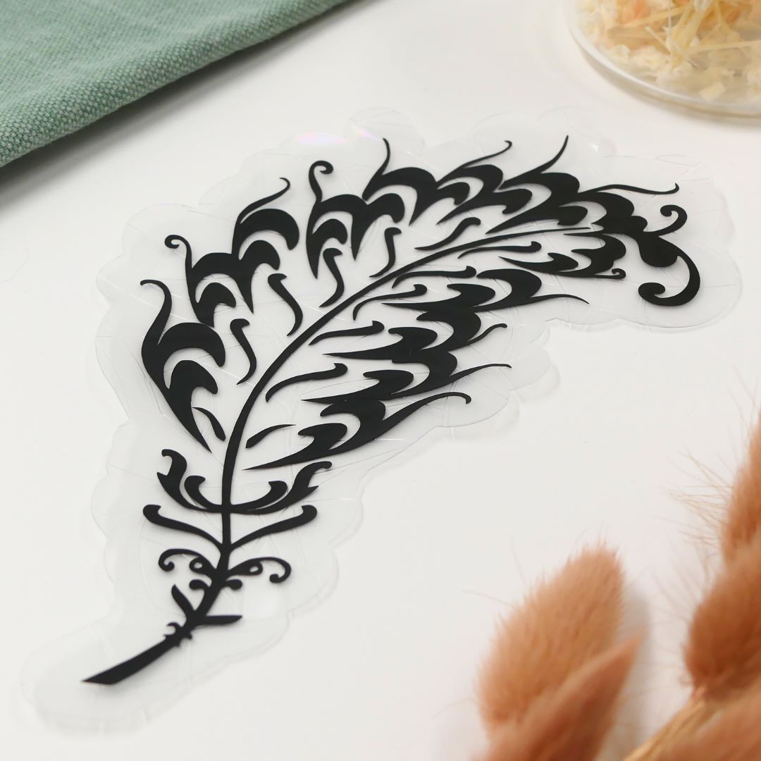 Pilke aurinkosieppari, Höyhen - Image 2