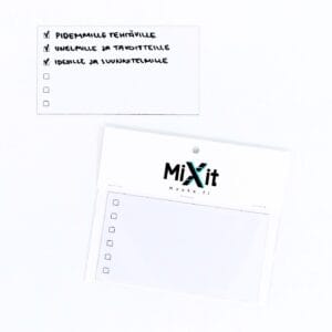Leveä magneettinen checklist pala ja myyntipakkaus valkoisella taustalla – MiXit Checklist Leveä pala | Maoka